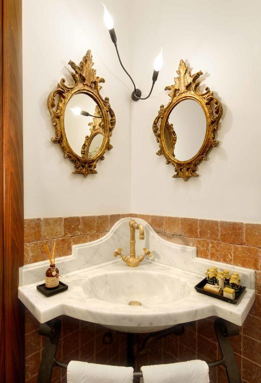Hotel Abbadia San Giorgio 4*